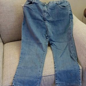 Bill Blass jeans 18w med wash